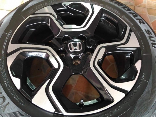 ล้อแม็ก New Honda CRV G5 ขอบ 18 พร้อมยาง Yokohama Geolandar SUV 235 60 18 ผลิตปี 2016 ทั้งชึด 24900. ล้อแม็ก New Honda CRV G5 ขอบ 18 พร้อมยาง Yokohama Geolandar SUV 235 60 18 ผลิตปี 2016 ทั้งชึด 24900.