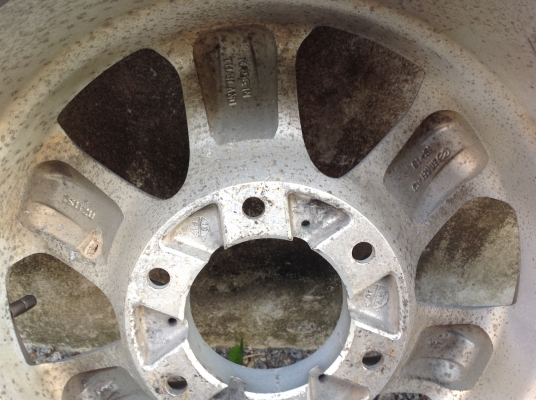 ล้อเล็บเหยี่ยว ขอบ16  ล้ออะไหล่ติดรถอีซูซุ ลายเล็บเหยี่ยว