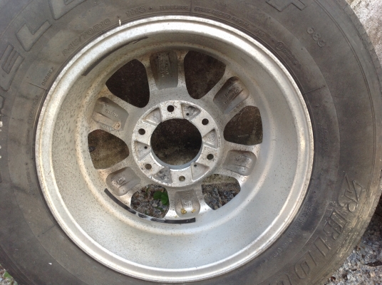 ล้อเล็บเหยี่ยว ขอบ16  ล้ออะไหล่ติดรถอีซูซุ ลายเล็บเหยี่ยว