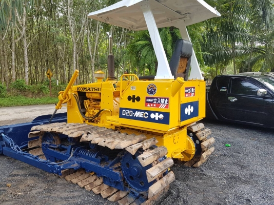 ขายรถแทรคเตอร์ KOMATSU D20P-6 สไลด์ใบมีดได้ ราคา 160000 ขายรถแทรคเตอร์ KOMATSU D20P-6 สไลด์ใบมีดได้ ราคา 160000