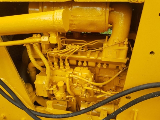 ขายรถแทรคเตอร์ KOMATSU D20P-6 สไลด์ใบมีดได้ ราคา 160000