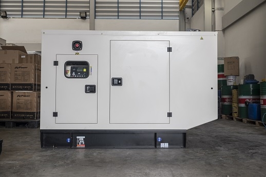 เครื่องปั่นไฟ 66KVA/52KW 3เฟส รับประกันสินค้า 2ปี มีสินค้าพร้อมส่ง เครื่องปั่นไฟ 66KVA/52KW 3เฟส รับประกันสินค้า 2ปี มีสินค้าพร้อมส่ง