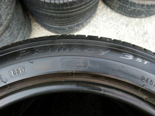 ขายยาง 245/45R17 มิชลิน ไพมาซี่ 3ST ปี17 ดอกยางสวยสดหนานิ่มเท่ากันไม่ร้าวไม่กินข้าง ชุดละ 6500 บาท พ