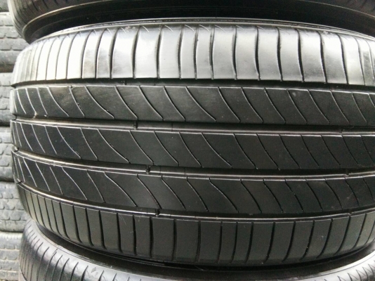 ขายยาง 245/45R17 มิชลิน ไพมาซี่ 3ST ปี17 ดอกยางสวยสดหนานิ่มเท่ากันไม่ร้าวไม่กินข้าง ชุดละ 6500 บาท พ ขายยาง 245/45R17 มิชลิน ไพมาซี่ 3ST ปี17 ดอกยางสวยสดหนานิ่มเท่ากันไม่ร้าวไม่กินข้าง ชุดละ 6500 บาท พ