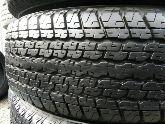 ขายยาง 255/65R17 บริดจสโตน ปี17 ดอกยางหนานิ่มสวยสดไม่ร้าวไม่กินข้างไม่ปะ ชุดละ 6500 บาท พร้อมใส่ ถ่ว ขายยาง 255/65R17 บริดจสโตน ปี17 ดอกยางหนานิ่มสวยสดไม่ร้าวไม่กินข้างไม่ปะ ชุดละ 6500 บาท พร้อมใส่ ถ่ว
