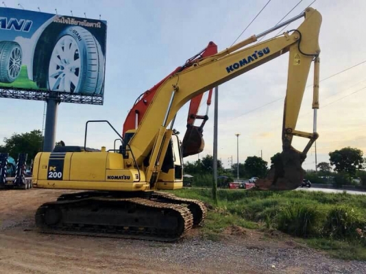 ขายรถแบคโฮ KOMATSU PC200-7 ไมล์ 12000 ชม.เอกสารชุดจดทะเบียน ซีเรียล 80129 ราคา 1650000 ขายรถแบคโฮ KOMATSU PC200-7 ไมล์ 12000 ชม.เอกสารชุดจดทะเบียน ซีเรียล 80129 ราคา 1650000