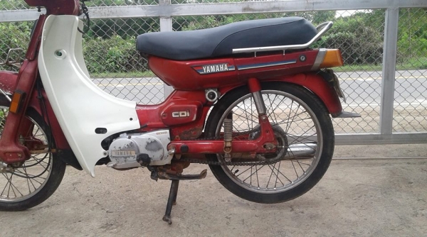 ขาย ยามาฮ่าเมท 80 เล่มทะเบียนไม่โอนเครื่องดีสีเดิมโรงงานไฟติดทุกดวงแตรดังสภาพเดิมแห้งๆ ขาย ยามาฮ่าเมท 80 เล่มทะเบียนไม่โอนเครื่องดีสีเดิมโรงงานไฟติดทุกดวงแตรดังสภาพเดิมแห้งๆ