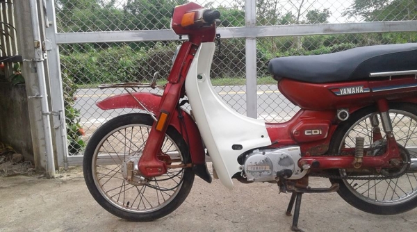 ขาย ยามาฮ่าเมท 80 เล่มทะเบียนไม่โอนเครื่องดีสีเดิมโรงงานไฟติดทุกดวงแตรดังสภาพเดิมแห้งๆ ขาย ยามาฮ่าเมท 80 เล่มทะเบียนไม่โอนเครื่องดีสีเดิมโรงงานไฟติดทุกดวงแตรดังสภาพเดิมแห้งๆ