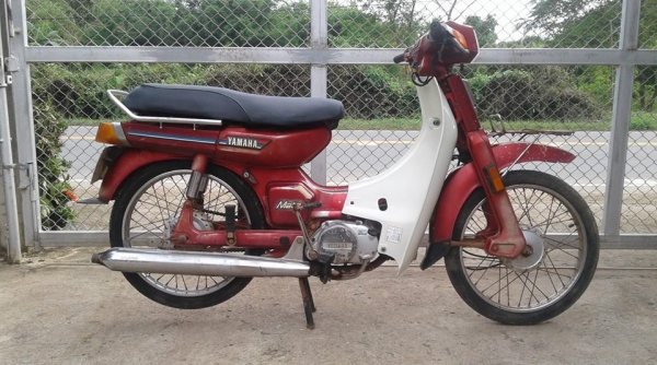 ขาย ยามาฮ่าเมท 80 เล่มทะเบียนไม่โอนเครื่องดีสีเดิมโรงงานไฟติดทุกดวงแตรดังสภาพเดิมแห้งๆ ขาย ยามาฮ่าเมท 80 เล่มทะเบียนไม่โอนเครื่องดีสีเดิมโรงงานไฟติดทุกดวงแตรดังสภาพเดิมแห้งๆ