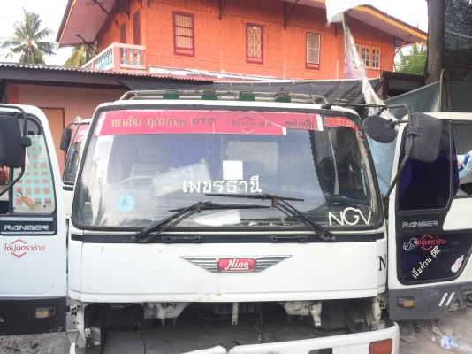 ขาย หัวสิบล้อ HINO สิงไฮเทค. 2 หัว. สภาพดี หัวบางๆ ไม่มีผุ ราคา 95000