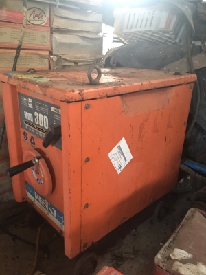 เครื่องเชื่อมยี่ห้อ พลัง 300 แอมป์ MOD เครื่องเชื่อมยี่ห้อ พลัง 300 แอมป์ MOD