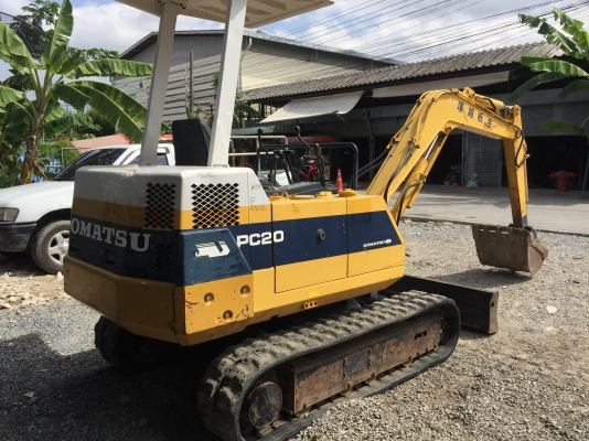 ขายรถแม็คโคร KOMATSU PC20-6