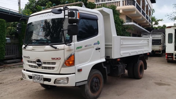 ขาย Hino FC9J 145 แรง ปี 56 ดั้มสามมิตร ขาย Hino FC9J 145 แรง ปี 56 ดั้มสามมิตร