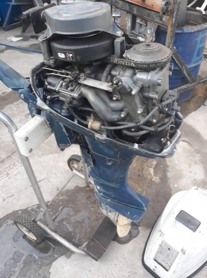 Honda 7.5 แรง 4 จังหวะ 17นิ้ว