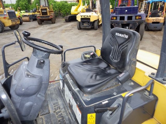 ขายรถตัก ยี่ห้อKomatsu รุ่น WA40-6