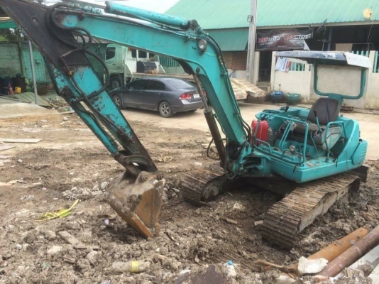 ขาย 275,000 KOMATSU pc 45-7 เครื่องดี ปั้มนิ้วแรง เอวแน่น ช่วงล่างดี รถพร้อมใช้ เอกสารหนังสือสัญญาซื้อขาย รถอยู่ กทม. 090-772-3710 090-772-3708