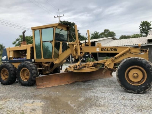 ขาย 850,000 รถเกรด GALION 850B ทำงาน 13,xxx ชม. สภาพสวยกิปพร้อมใช้ เครื่องดี เกียร์แรง (เปลี่ยน ใบมีด 14 ฟุต) ระบบไฮโดลิกพร้อม. เอกสารเล่มทะเบียน รถอยู่  นครปฐม 090-772-3710 090-772-3708