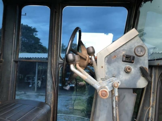 ขาย 850,000 รถเกรด GALION 850B ทำงาน 13,xxx ชม. สภาพสวยกิปพร้อมใช้ เครื่องดี เกียร์แรง (เปลี่ยน ใบมีด 14 ฟุต) ระบบไฮโดลิกพร้อม. เอกสารเล่มทะเบียน รถอยู่  นครปฐม 090-772-3710 090-772-3708