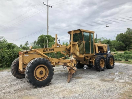 ขาย 850,000 รถเกรด GALION 850B ทำงาน 13,xxx ชม. สภาพสวยกิปพร้อมใช้ เครื่องดี เกียร์แรง (เปลี่ยน ใบมีด 14 ฟุต) ระบบไฮโดลิกพร้อม. เอกสารเล่มทะเบียน รถอยู่  นครปฐม 090-772-3710 090-772-3708