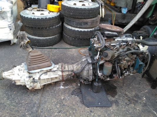 เครื่องยนต์พร้อมเกียร์ 4wd นิสสัน sd23