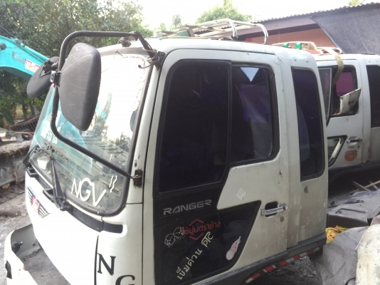 ขาย หัวสิบล้อ HINO. สิงไฮเทค. ไม่ผุ มีคันเกียร์ เบรคทิฟฟี่ พร้อมใช้