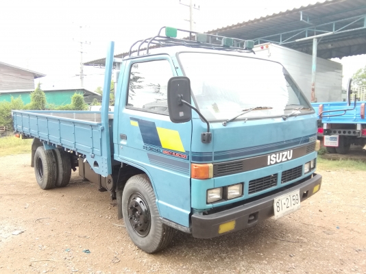 6 ล้อกลาง ISUZU NPR59LU5 115 แรงม้า * ยาว 4.30 ม.* รถสวยเดิมทั้งคัน+พร้อมใช้งาน *รถห้างแท้* มีเล่มพร