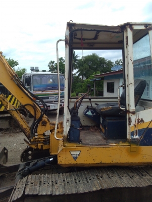 ด่วนขายลดราคาพร้อมใช้ครับแบคโฮ pc 40 รุ่น 6 komatsu