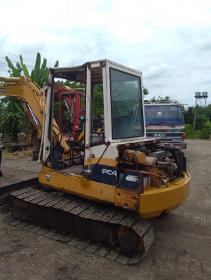 ด่วนขายลดราคาพร้อมใช้ครับแบคโฮ pc 40 รุ่น 6 komatsu