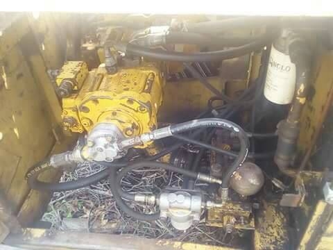 ขายรถแบคโฮ CAT E120B เอกสารอินวอย ราคา 520000