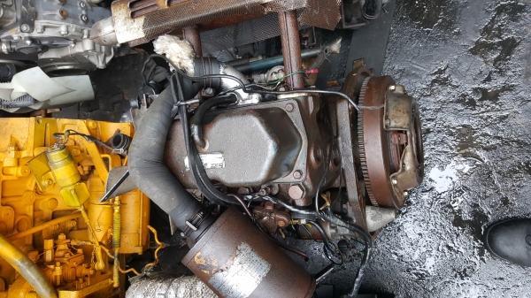 ขายถูก เครื่องยนต์ 3สูบเล็ก 2ตัว 2สูบ1ตัว