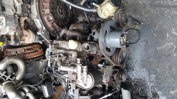 ขายถูก เครื่องยนต์ 3สูบเล็ก 2ตัว 2สูบ1ตัว