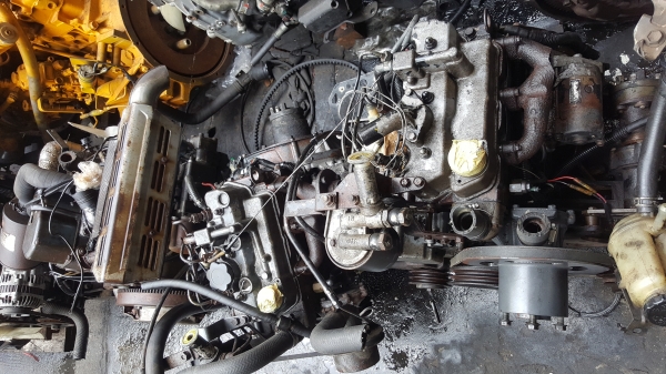 ขายถูก เครื่องยนต์ 3สูบเล็ก 2ตัว 2สูบ1ตัว