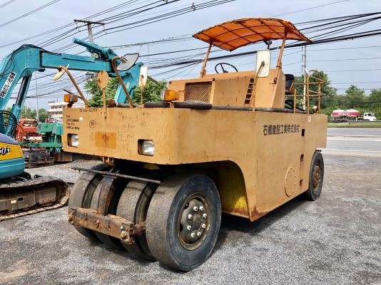 ขายรถบด 9 ล้อ SAKAI TS150 เครื่องยนต์ ISUZU 6BD1 4000 ชั่วโมง FROM JAPAN สภาพพร้อมใช้งาน สนใจติดต่อ 063-9316985 ID LINE : 0639316985 ครับ