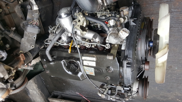 เครื่อง Toyota  ไมตี๋เอ็ก 2L 2500cc