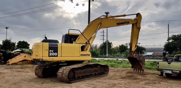 ขายด่วน!! Komatsu PC200-7 สภาพนางฟ้า ขายด่วน!! Komatsu PC200-7 สภาพนางฟ้า