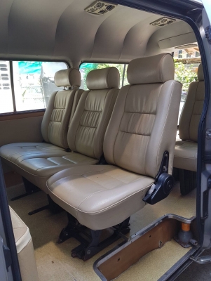 บริการ รถตู้ให้เช่า