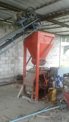 เครื่องอัดบล๊อคแบบ 2 ก้อน แบบคันโยกรุ่นยอดนิยม ครบชุดพร้อมใช้งานได้เลย