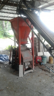 เครื่องอัดบล๊อคแบบ 2 ก้อน แบบคันโยกรุ่นยอดนิยม ครบชุดพร้อมใช้งานได้เลย