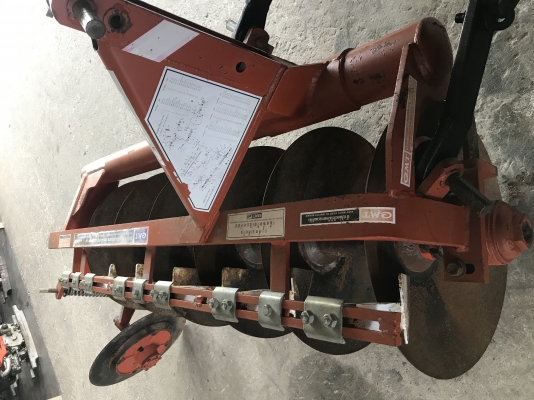 ขายรถไถยันมาร์ EF494T (4WD)2เพลา เดิมๆ พร้อมอุปกรณ์ ใบมีดดันดินและผานพรวน ราคาเพียง 398,000 บาท พร้อมส่งฟรีถึง โทรสอบถามได้เลยค่ะ 081-9136451 ขอดูรูปทาง Line:Bow6451 รถสวย สภาพพร้อมใช้งาน ทุกระบบสมบูรณ์ เครื่องดี เกียร์ดี ยางดีทั้ง 4 เส้น เล่มทะเบียนพร้ ขายรถไถยันมาร์ EF494T (4WD)2เพลา เดิมๆ พร้อมอุปกรณ์ ใบมีดดันดินและผานพรวน ราคาเพียง 398,000 บาท พร้อมส่งฟรีถึง โทรสอบถามได้เลยค่ะ 081-9136451 ขอดูรูปทาง Line:Bow6451 รถสวย สภาพพร้อมใช้งาน ทุกระบบสมบูรณ์ เครื่องดี เกียร์ดี ยางดีทั้ง 4 เส้น เล่มทะเบียนพร้