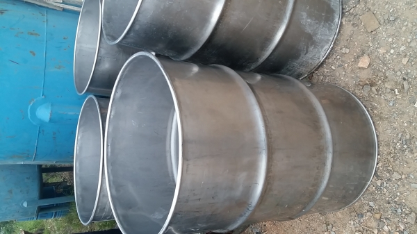 ขายค่ะ ถังสแตนเลส 200ลิตร มือสอง สภาพสวยมาก พร้อมใช้ค่ะ ขายค่ะ ถังสแตนเลส 200ลิตร มือสอง สภาพสวยมาก พร้อมใช้ค่ะ