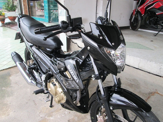 (โอนฟรี) ขาย Suzukl Raider 150 ปี 2017 ไมล์แท้ 3612 กม รถสวยสภาพเดิมๆ