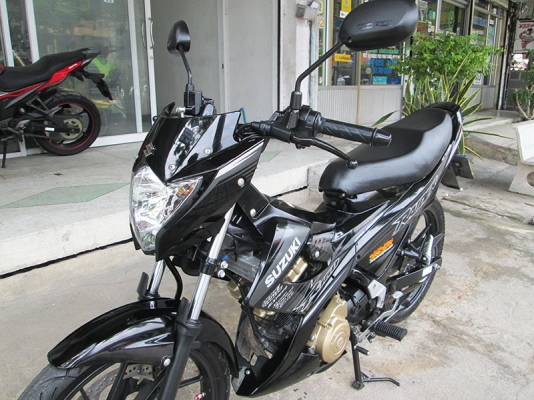 (โอนฟรี) ขาย Suzukl Raider 150 ปี 2017 ไมล์แท้ 3612 กม รถสวยสภาพเดิมๆ