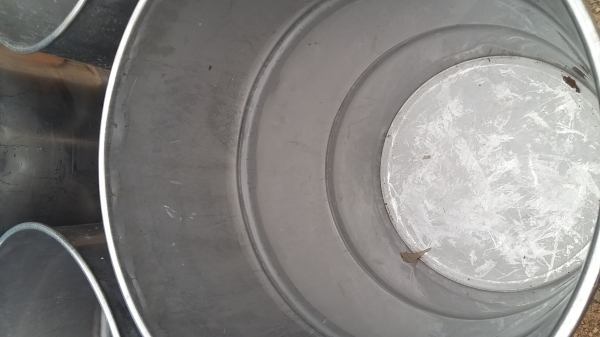 ขายค่ะ ถังสแตนเลส 200ลิตร มือสอง สภาพสวยมาก พร้อมใช้ค่ะ