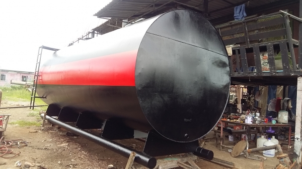 ขายค่ะ ถังน้ำมัน 20000ลิตร มือสองแบบมีห้องกั้น 3ห้องค่ะ สภาพสวยมาก พร้อมใช้ค่ะ ขายค่ะ ถังน้ำมัน 20000ลิตร มือสองแบบมีห้องกั้น 3ห้องค่ะ สภาพสวยมาก พร้อมใช้ค่ะ