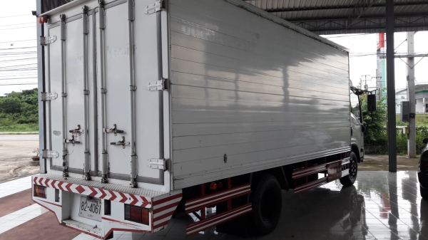 ISUZU 150 NPR