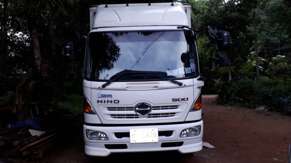 ขายหกล้อตู้ FC9J 150 แรง ปี 57 ตู้ยาว 5.50 ม.วิ่ง 54,000 กิโล ขายหกล้อตู้ FC9J 150 แรง ปี 57 ตู้ยาว 5.50 ม.วิ่ง 54,000 กิโล