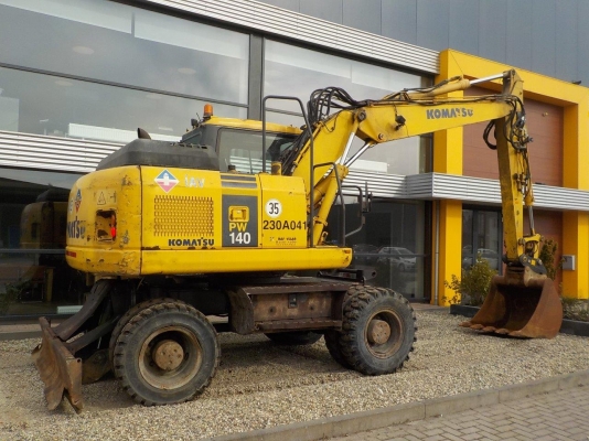 Komatsu PW140-7 ปี2007 รถขุดล้อยาง นำเข้าจากญี่ปุ่น โทร. 080-6565422 (หนิง)