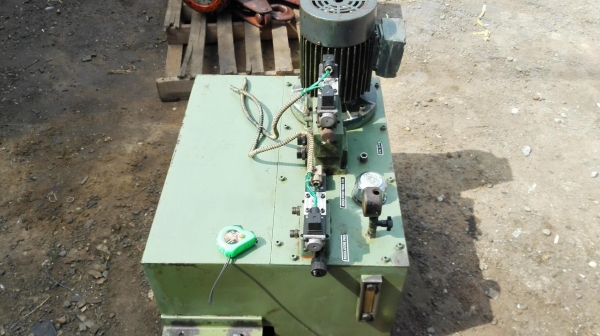 ชุดพาวเวอร์ยูนิต ขนาด 4 HP 380V ถังจุ 80 L