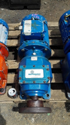 มอเตอร์เกียร์อิตาลี่ MOTOVARIO ITALY 3 HP 1:15 / 5 HP 1:25