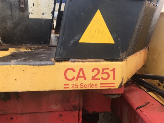 ขายรถบด Dynapac CA 251